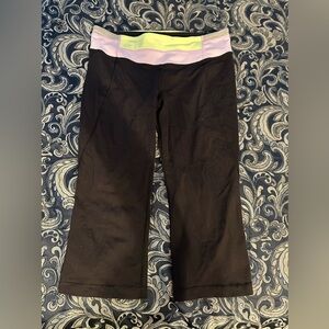 Lululemon cropped yoga leggings 10